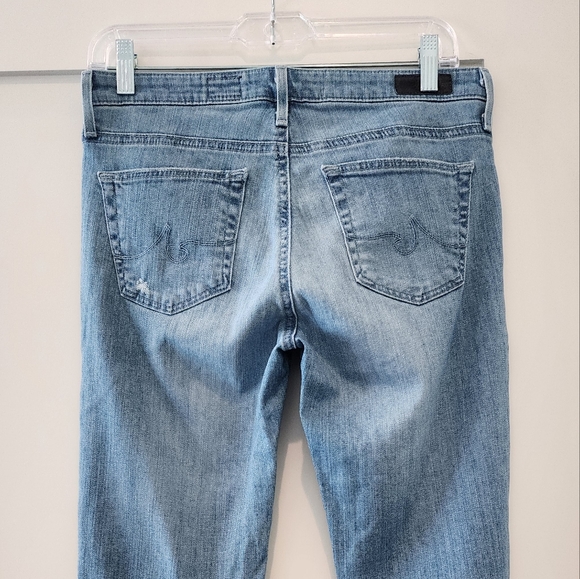 AG the Mid Rise Stevie Capri Slim Straight Distressed Size 28 - Picture 9 of 13